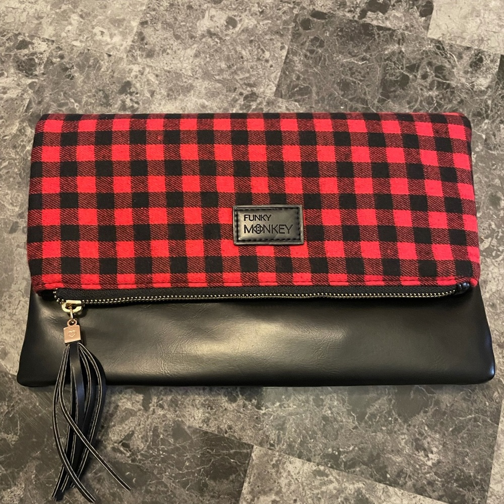 Clutch purse